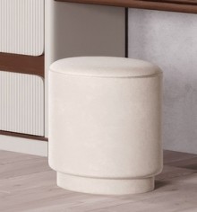 «Наоми» Пуф