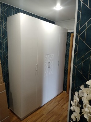 Шкаф 4-х дверный без зеркала М21 «Тиффани» Белый глянец Шкаф 4-х дверный без зеркала М21 «Тиффани» Белый глянец