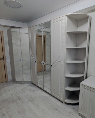 Шкаф 4-створчатый (с зеркалом) №24 «Азалия»