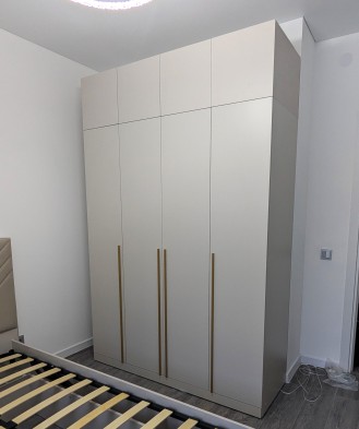 «Николь» (Ивару) Шкаф с ящиками 4-х створчатый м.24 «Николь» (Ивару) Шкаф с ящиками 4-х створчатый м.24