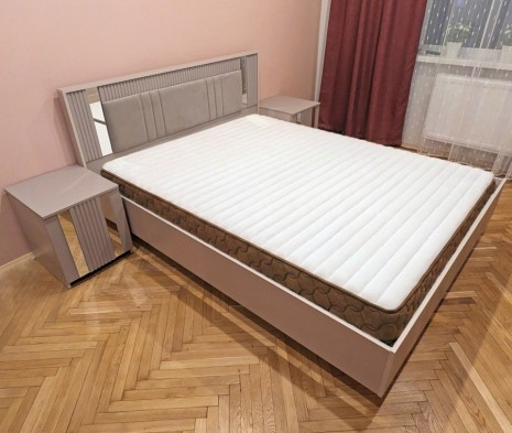«Харди» Кровать с зеркалами с ортопедическим основанием КМК 0965.7(8) Капучино
