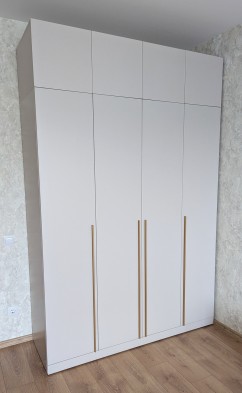 «Николь» (Ивару) Шкаф с ящиками 4-х створчатый м.24 «Николь» (Ивару) Шкаф с ящиками 4-х створчатый м.24