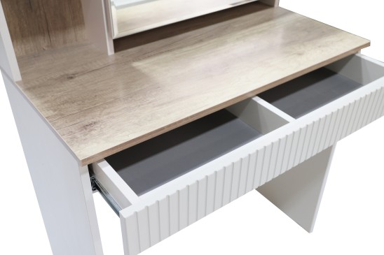 «Джулия» Трюмо с зеркалом м.9