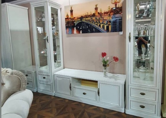 «Натали» Эра Гостиная 1+ТВ+1 без зеркала (Белый глянец)