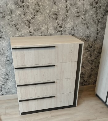 «Винтер» Ивару Комод 4 ящ. м.8 